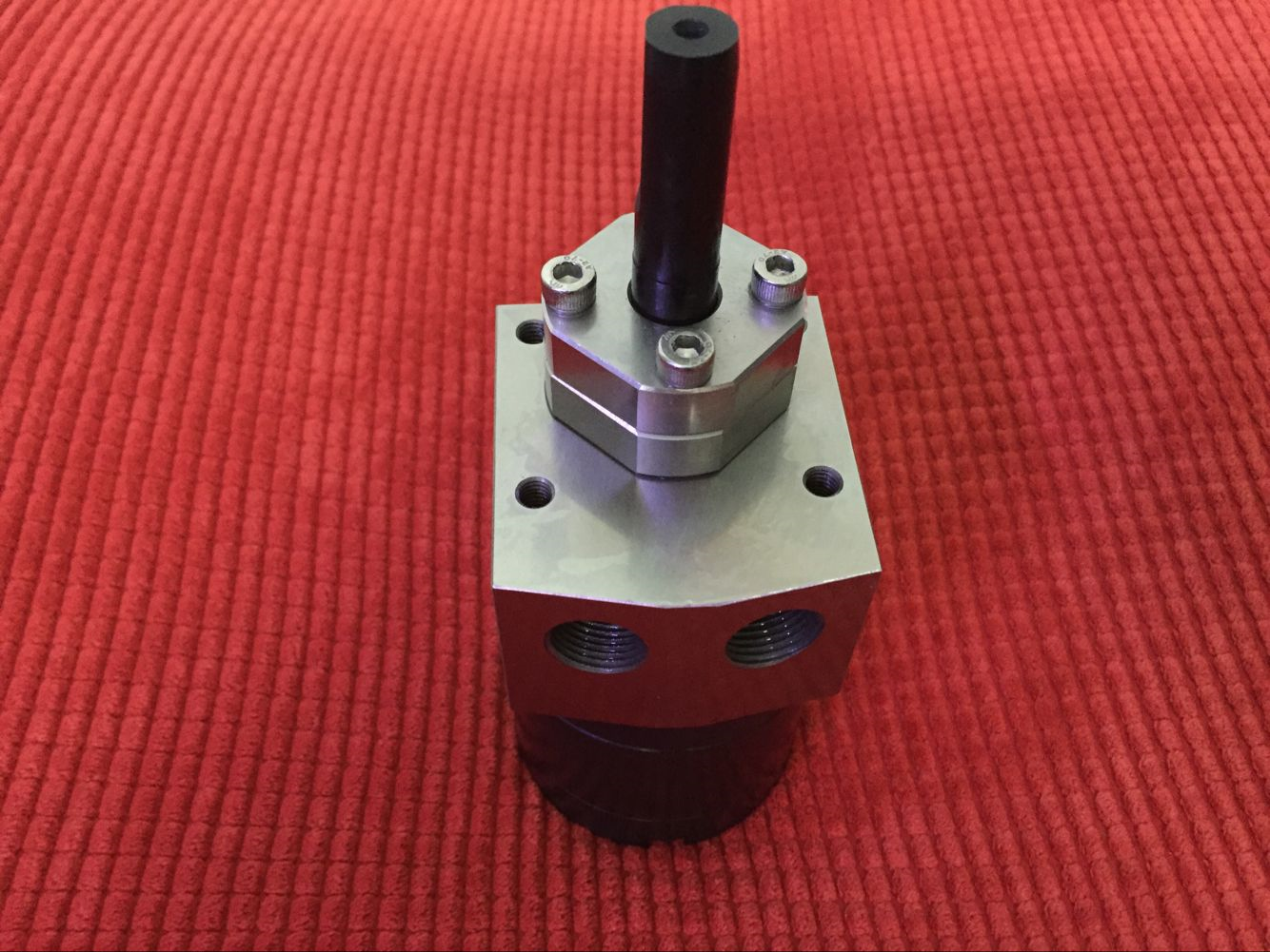 yuan fond油漆齿轮泵,涂料齿轮泵(别名:静电涂料齿轮泵浦,涂