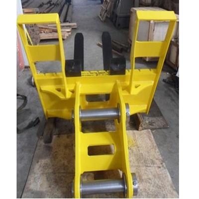 起重叉专业供应制作起重叉配各种小型挖机