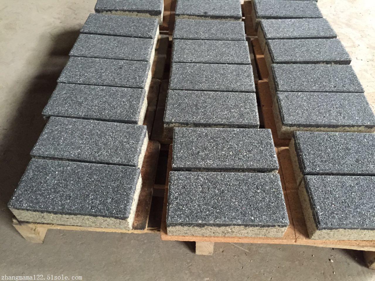 江西南昌陶瓷透水砖圣德陶瓷透水砖