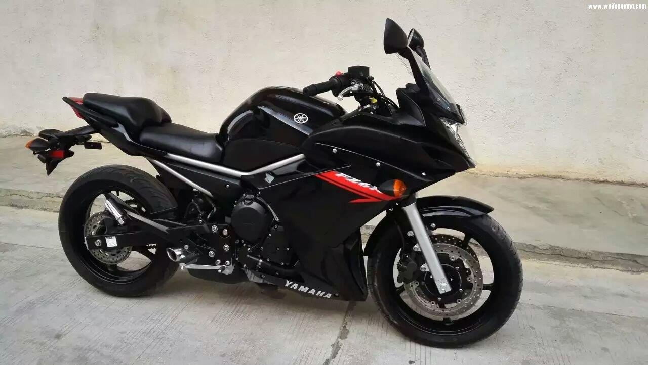 09年雅馬哈fz6r摩托車