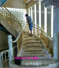 金碧华丽别墅楼梯护栏贵显才华屏风精品扶手